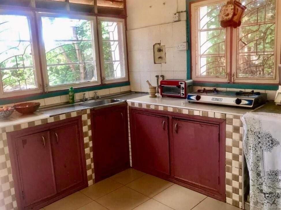 Homestaystudio62 Jinja Dış mekan fotoğraf